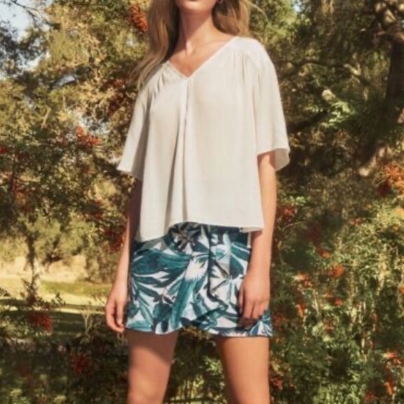 Anna Glover H&M Patterned Wrapover Mini Skirt - Picture 12 of 12